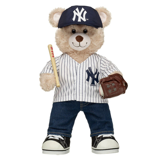 New York Yankees™ Teddy Bear Gift Set | Build-A-Bear® - US 7031